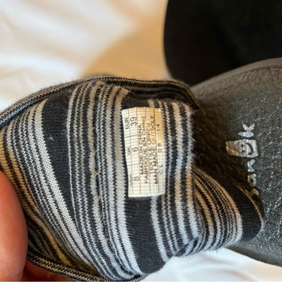 Sanuk Black and Grey Sandals - Picture 2 of 4